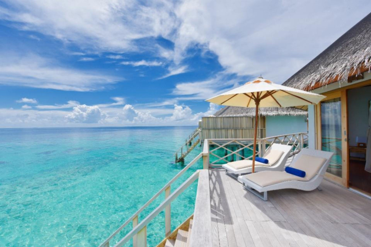 Angaga Island Resort & Spa