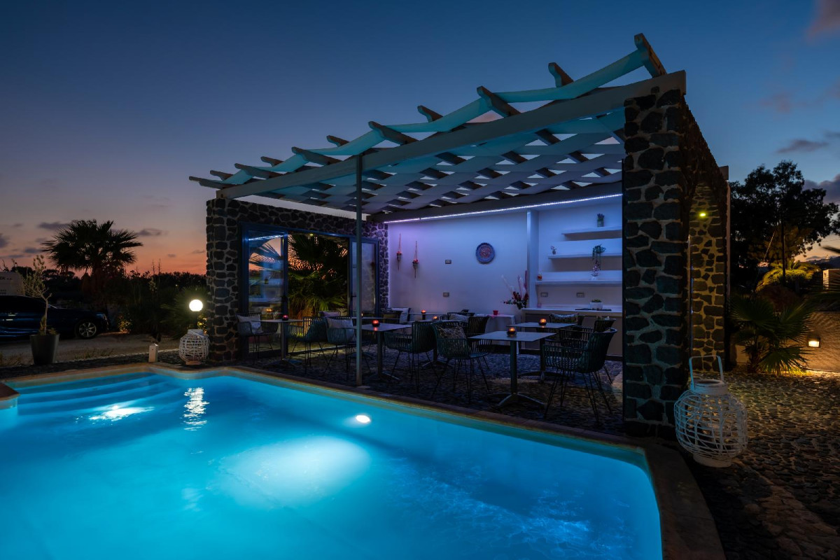 VILLA ANEMOMILOS