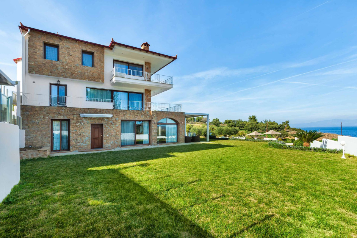 Villa D'Oro Luxury Villas & Suites