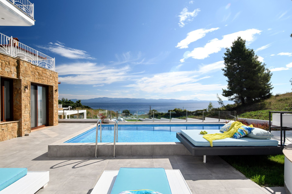 Villa D'Oro Luxury Villas & Suites