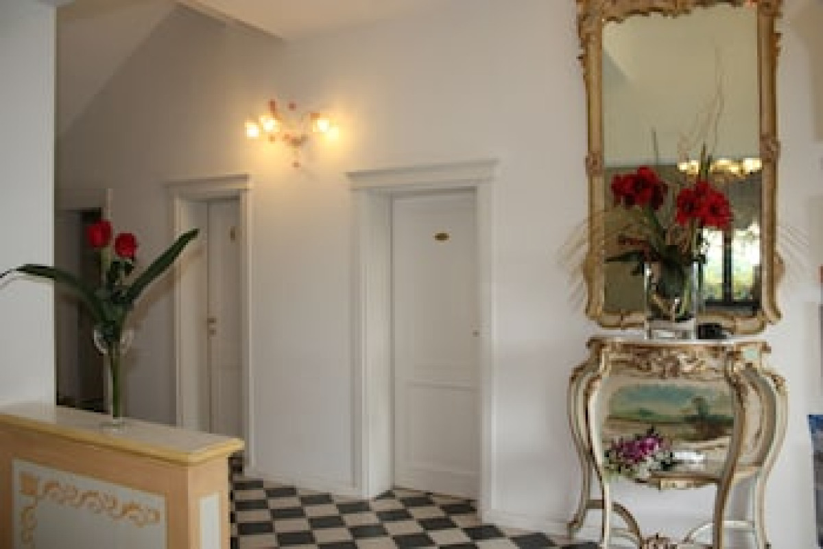 VILLA ELDA BOUTIQUE HOTEL