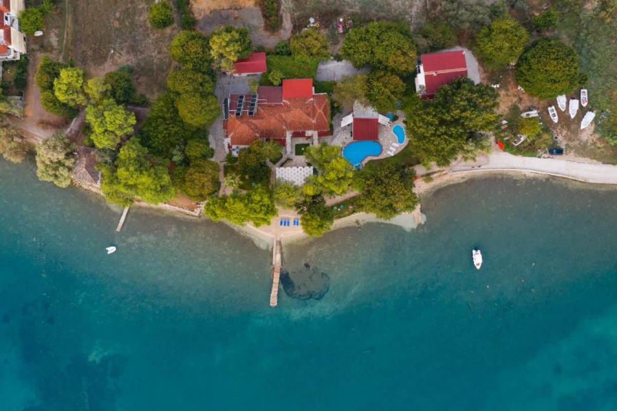 Villa Flisvos
