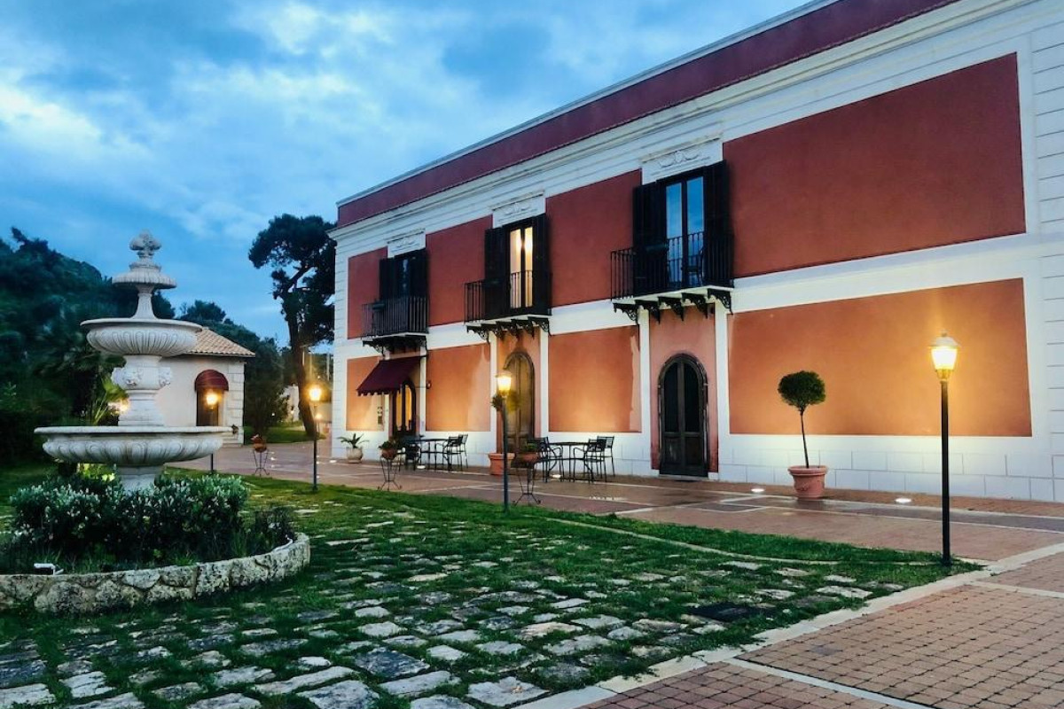 Villa Giuliana Relais
