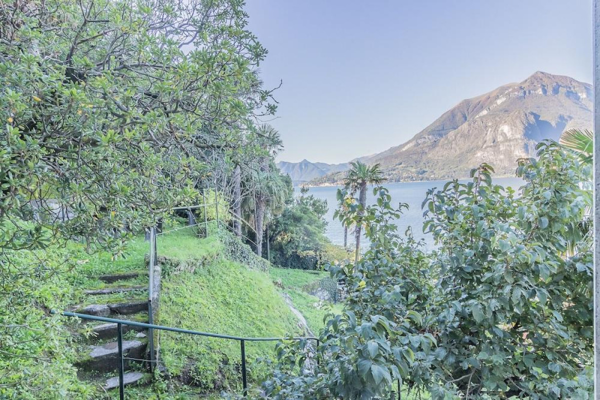 Villa Guardini With Stunning Lake View