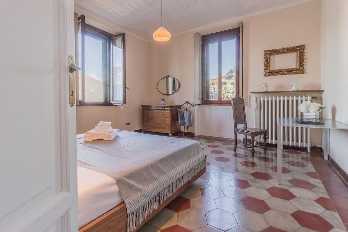 Villa Guardini With Stunning Lake View