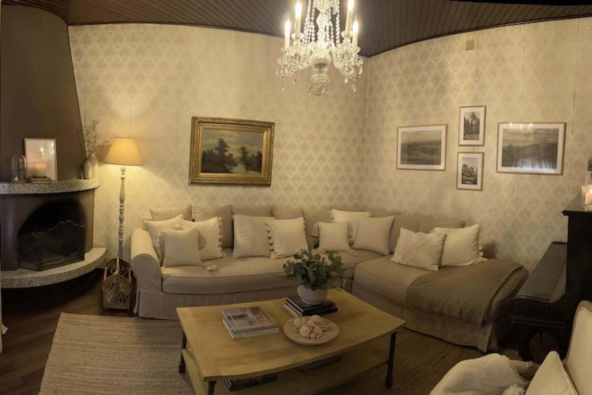 Villa House And Garden B&B