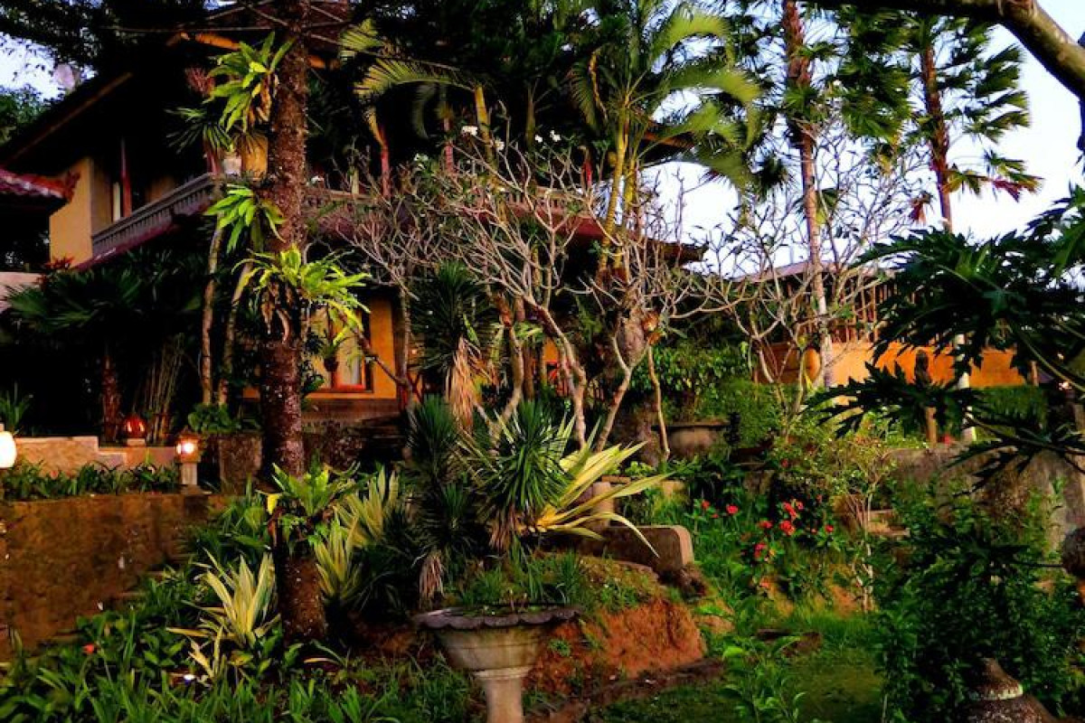 Villa Karma Loka