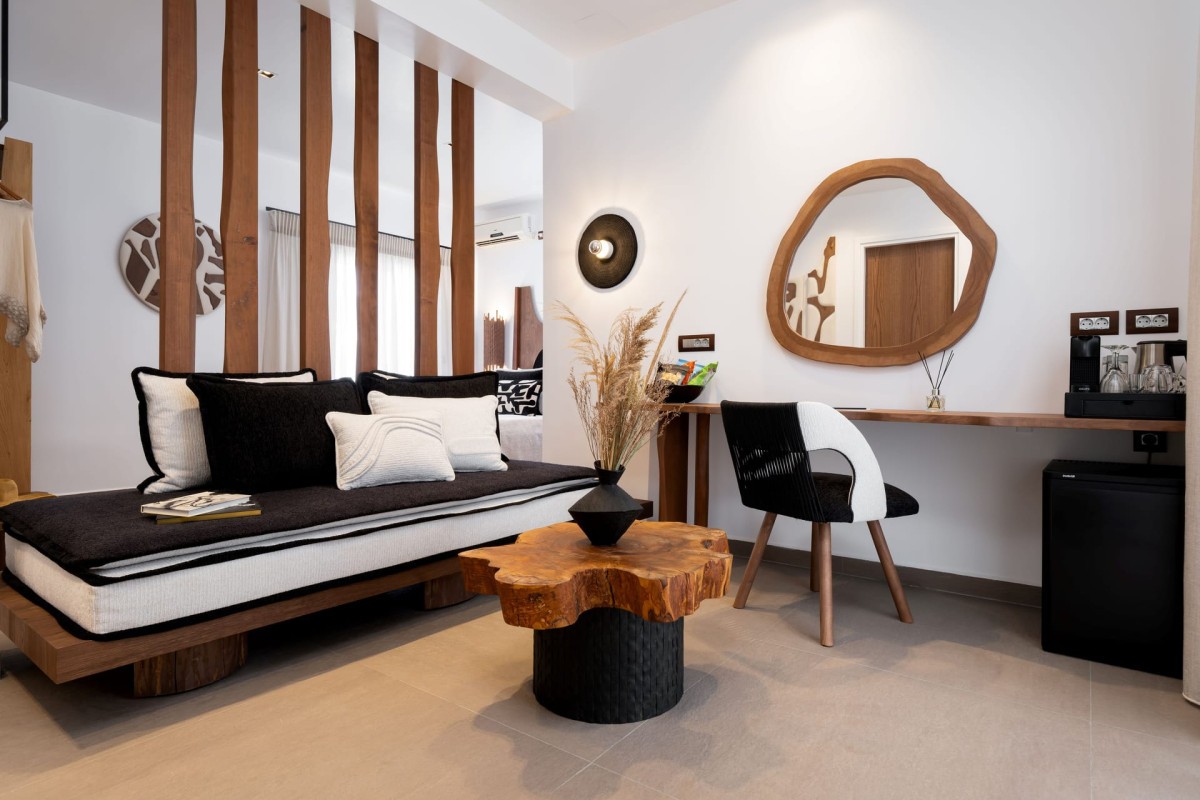 Villa Kelly Rooms  Suites Paros