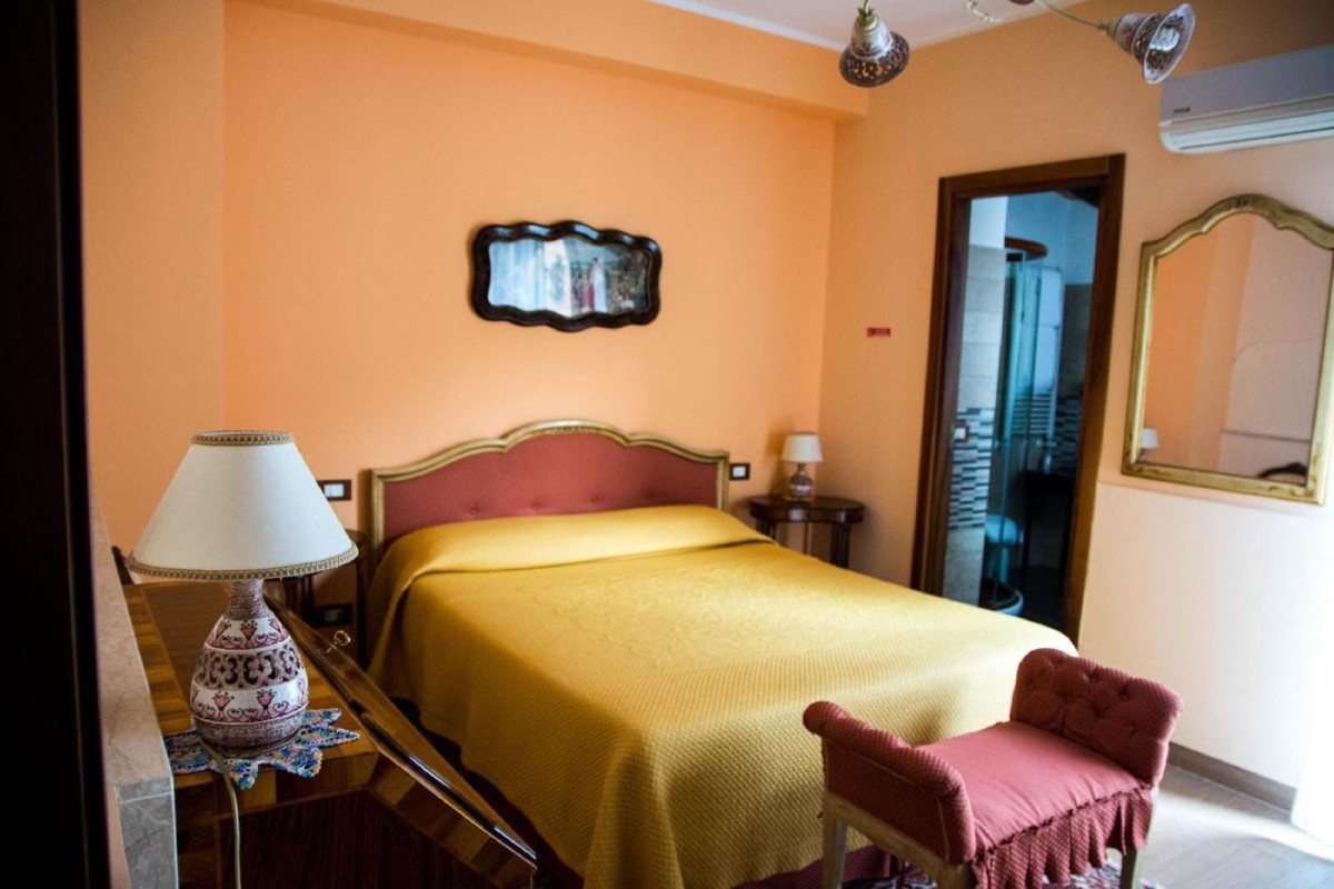 Villa Liliya