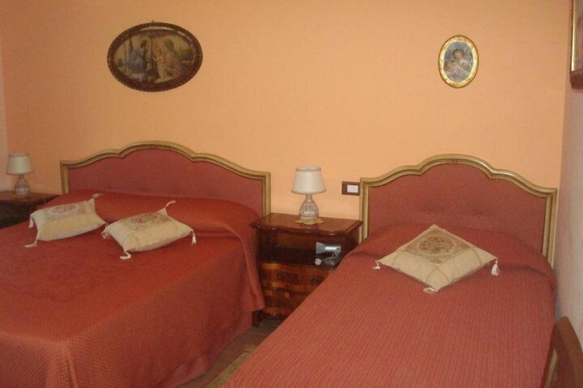 Villa Liliya