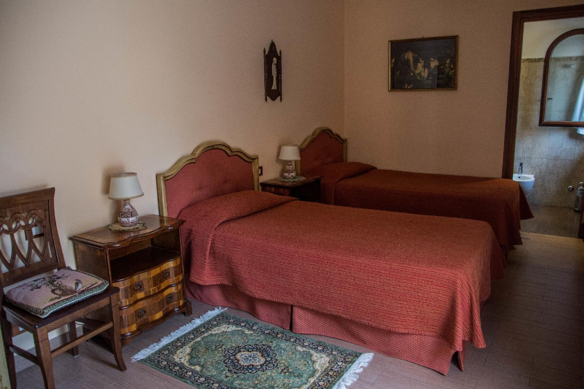 Villa Liliya