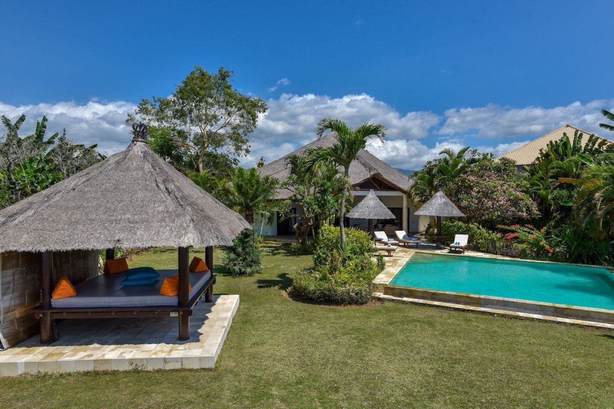 Villa Lumba-Lumba 1