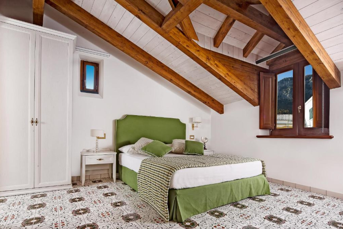 Villa Maria