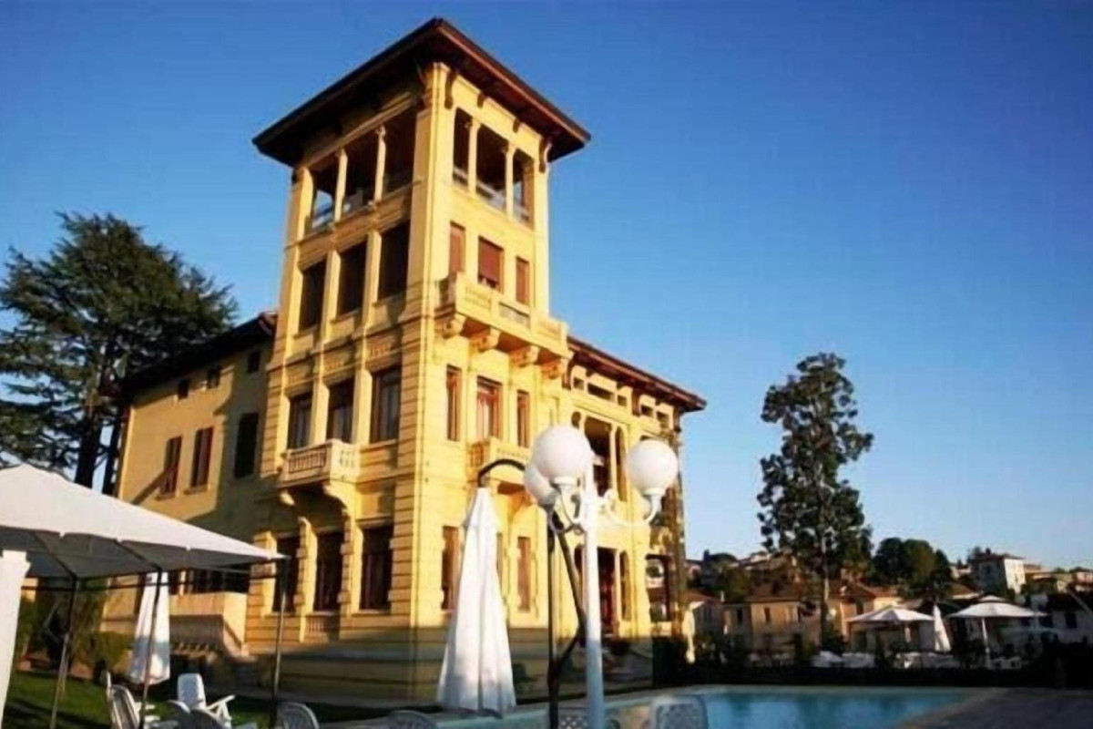 Villa Moorings