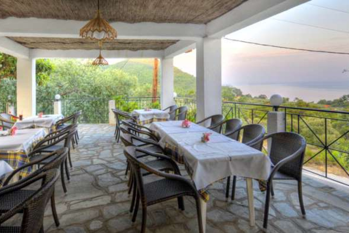 VILLA NATASSA - PAHIS RAHONIOU