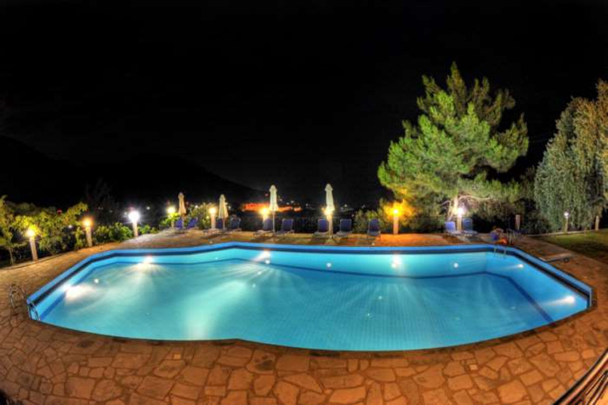 VILLA NATASSA - PAHIS RAHONIOU