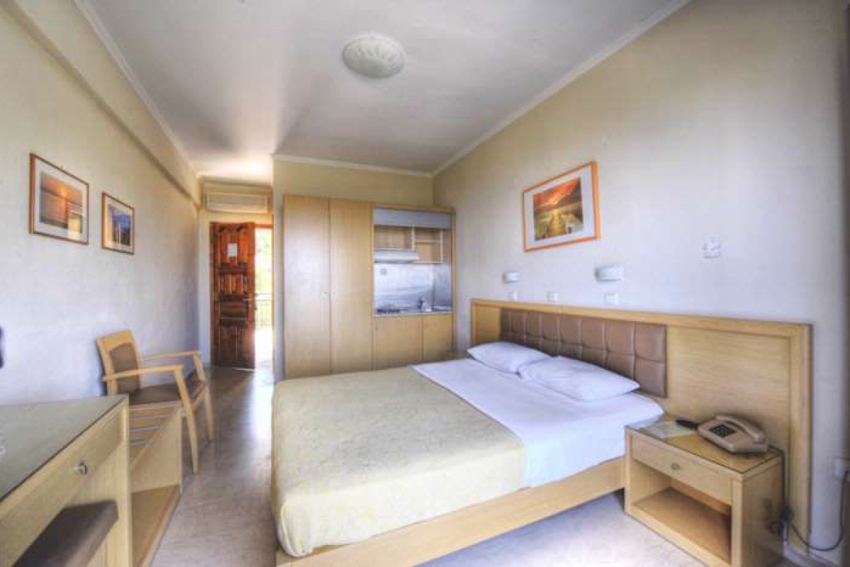 VILLA NATASSA - PAHIS RAHONIOU