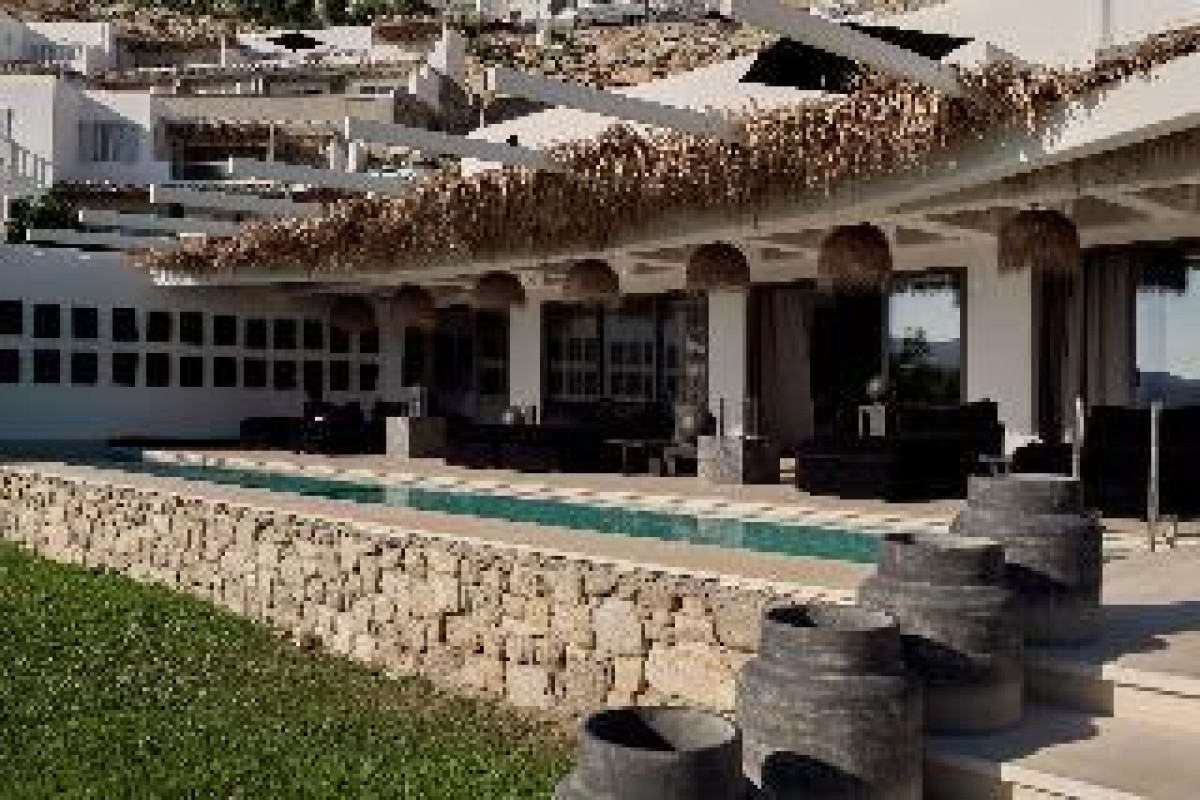 Villa Panormos (By Myconian Collection)