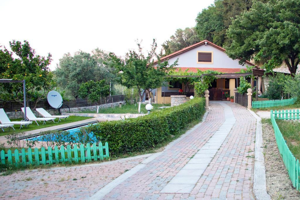 Villa Rafaela