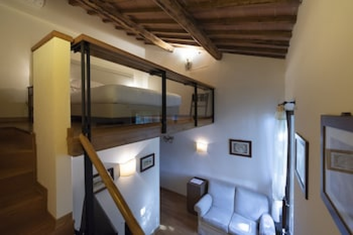 VILLA SCACCIAPENSIERI