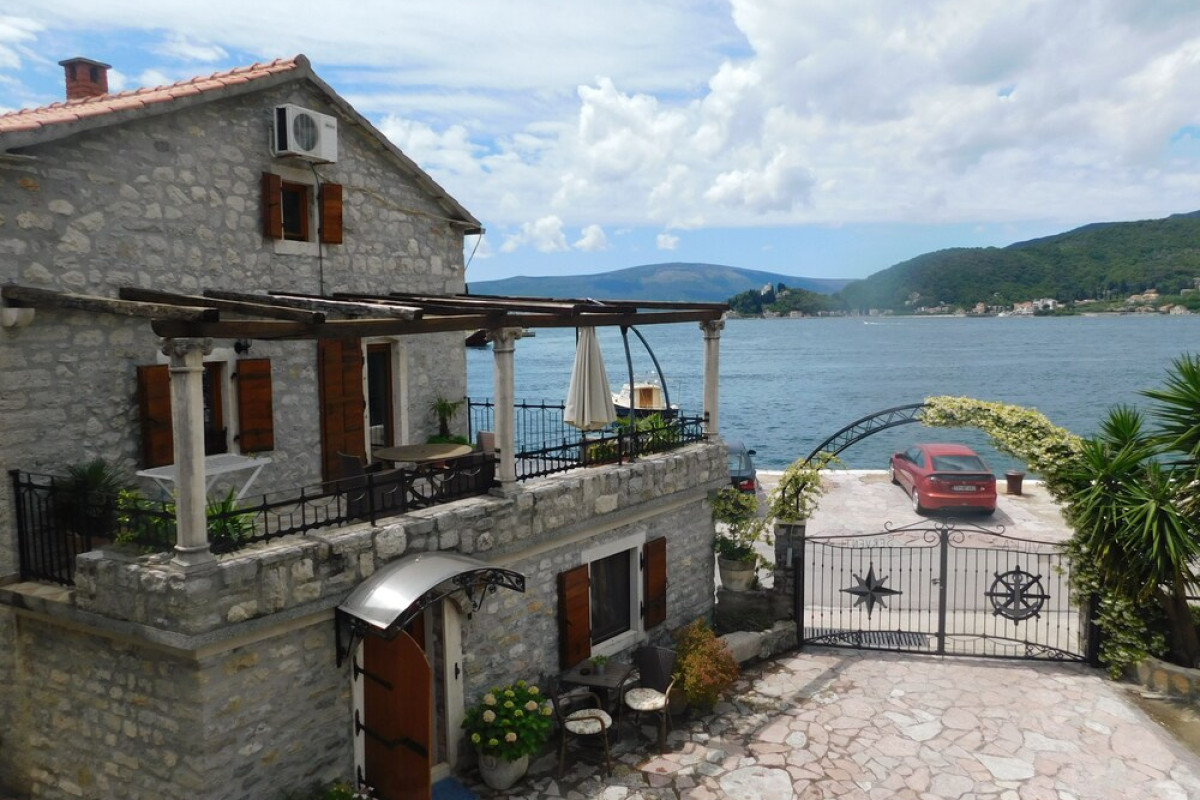 Villa Serventi
