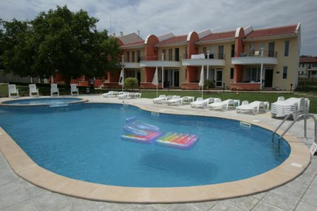 VILLA VALENTINA