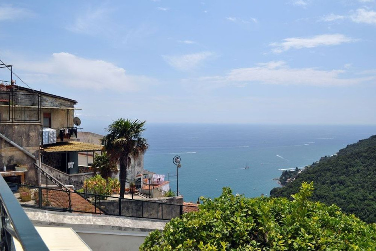 VILLA VERDE SUL MARE