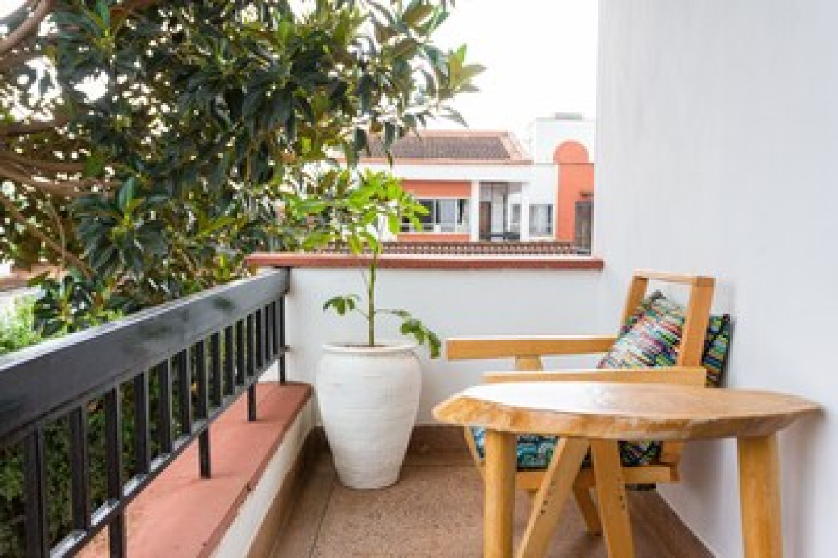 VILLAGE VILLA