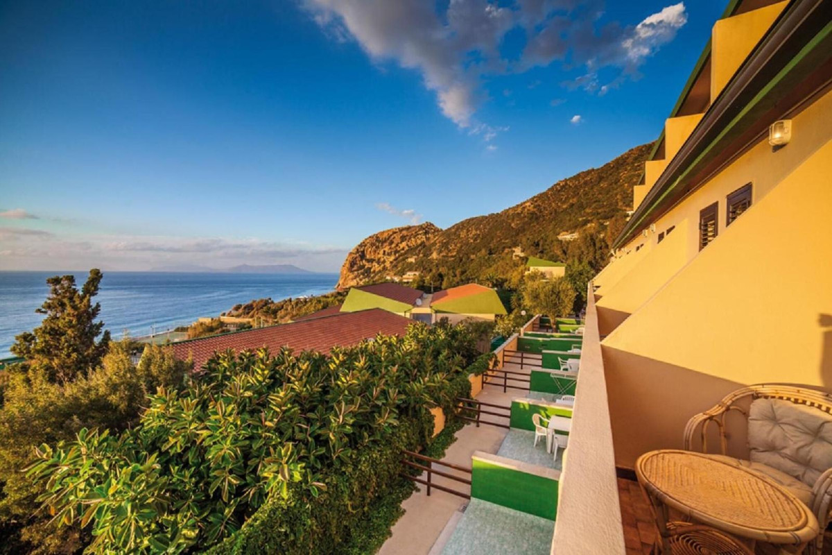Villaggio Baia Calavà Hotel E Residence