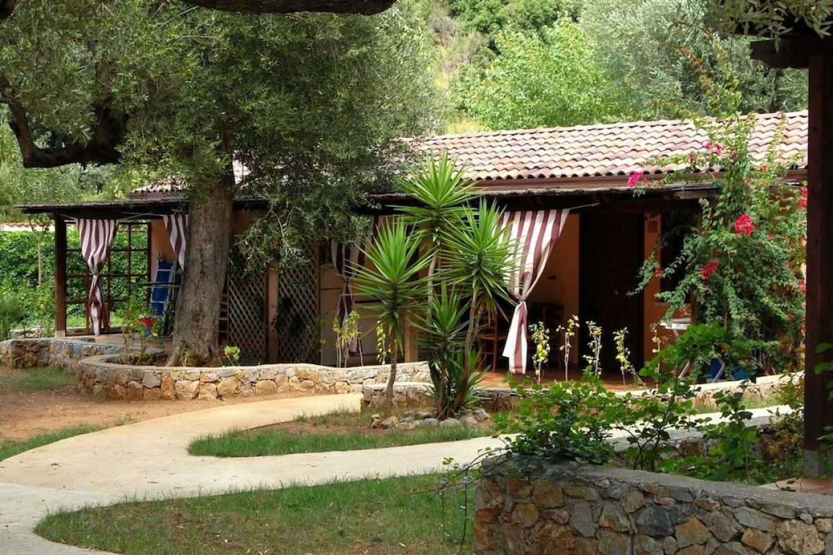 Villaggio Hotel Cala di Luna