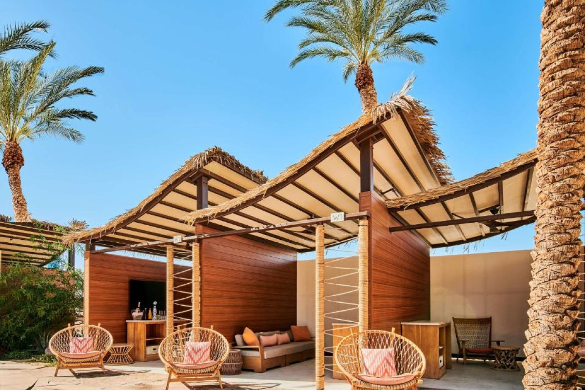 Virgin Hotels Las Vegas, Curio Collection by Hilton