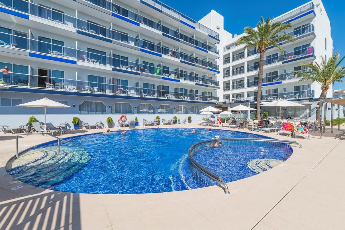 Vista Park Hotel & Apartments