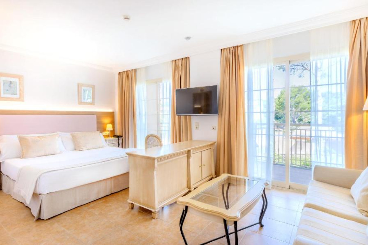 VIVA Cala Mesquida Suites & Spa Adults Only 16