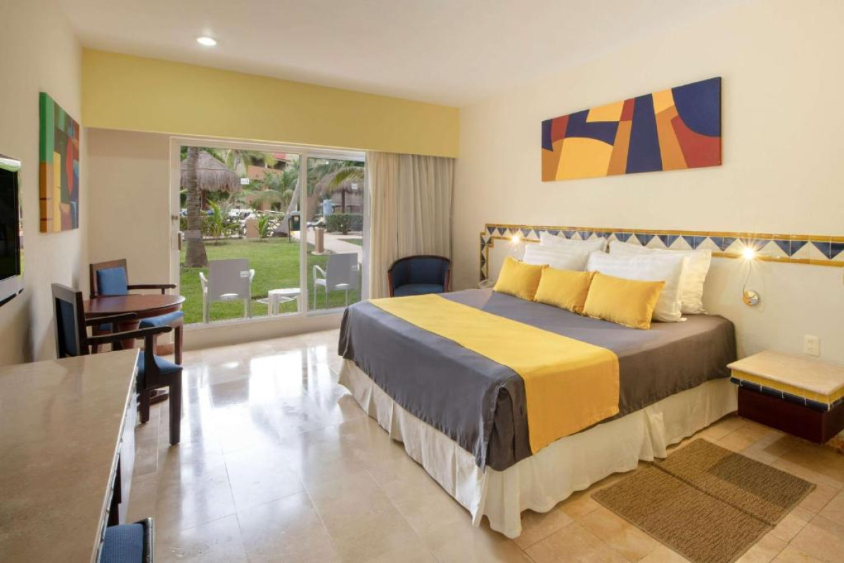 Viva Azteca by Wyndham, A Trademark All Inclusive Resort