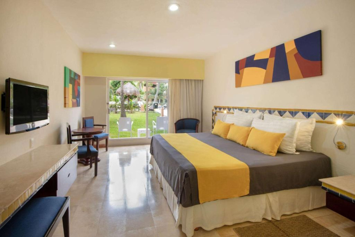 Viva Azteca by Wyndham, A Trademark All Inclusive Resort