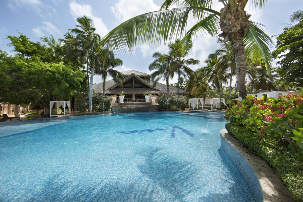 Viva Wyndham Dominicus Beach