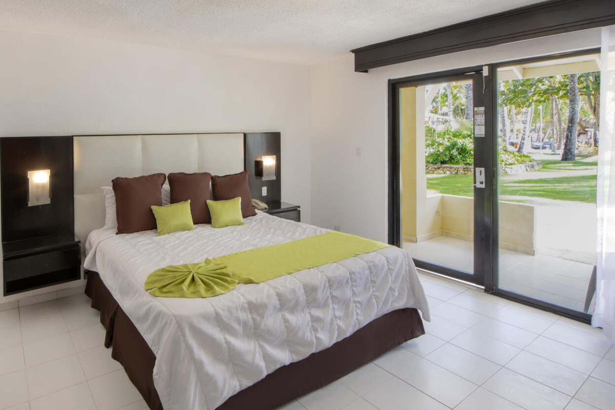 Viva Wyndham Dominicus Beach