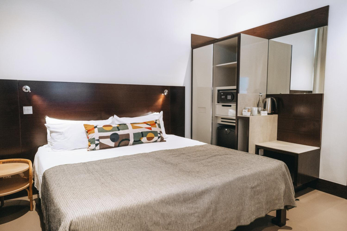 VOILA HOTEL