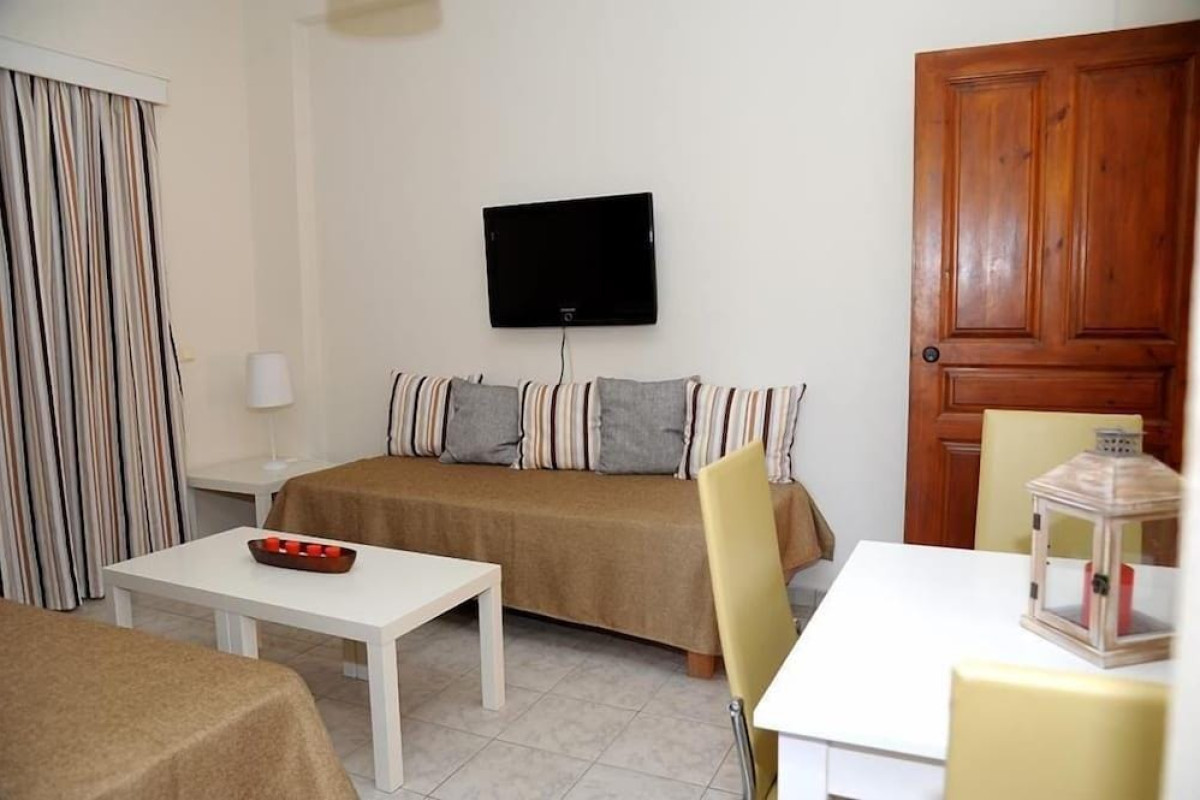 Volanakis Apartments