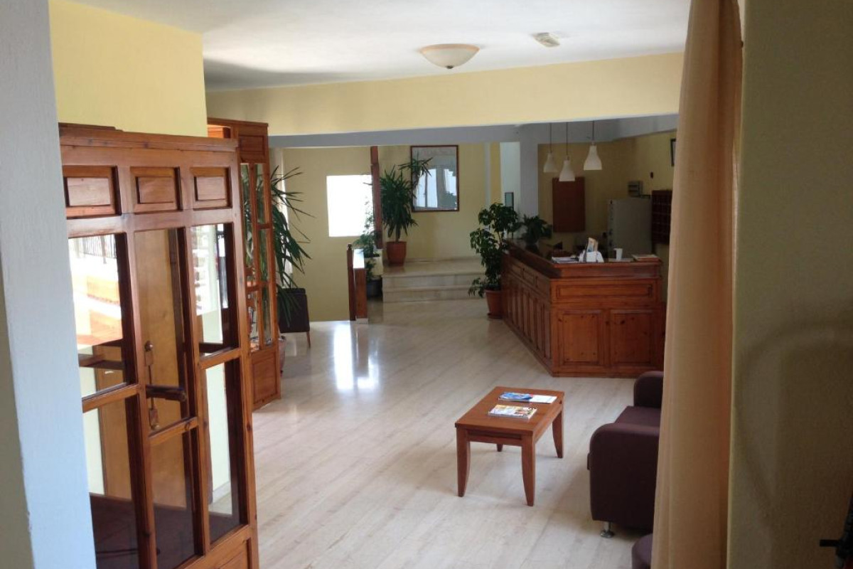 Vontzos Hotel