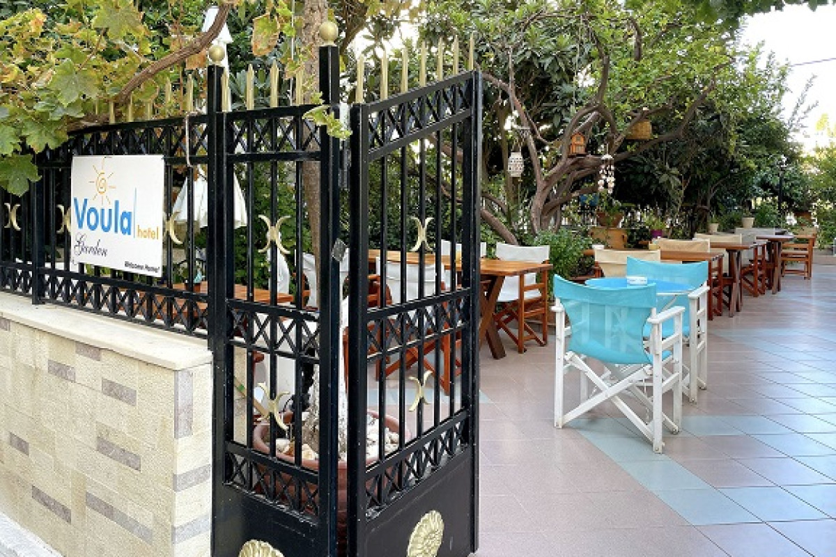 VOULA&CITY PEARL  HOTEL