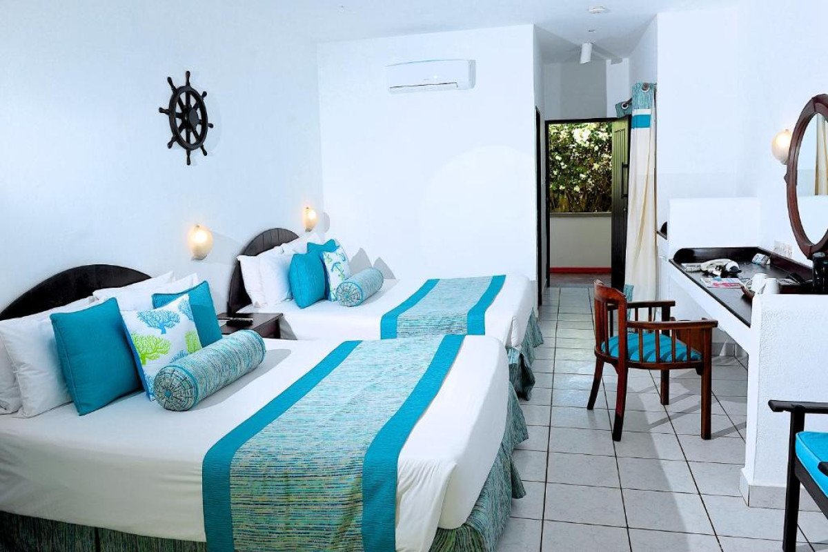 Voyager Beach Resort