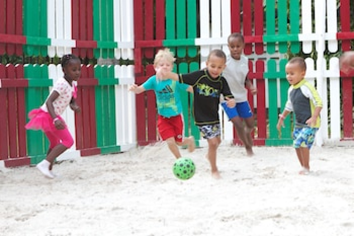 VOYAGER BEACH RESORT