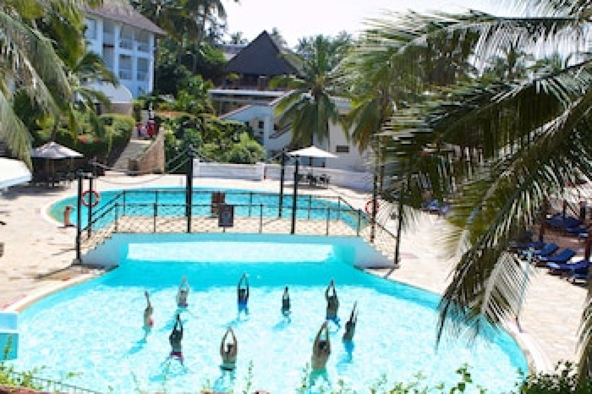 VOYAGER BEACH RESORT