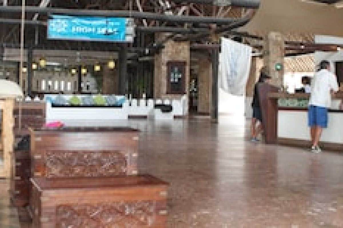 VOYAGER BEACH RESORT
