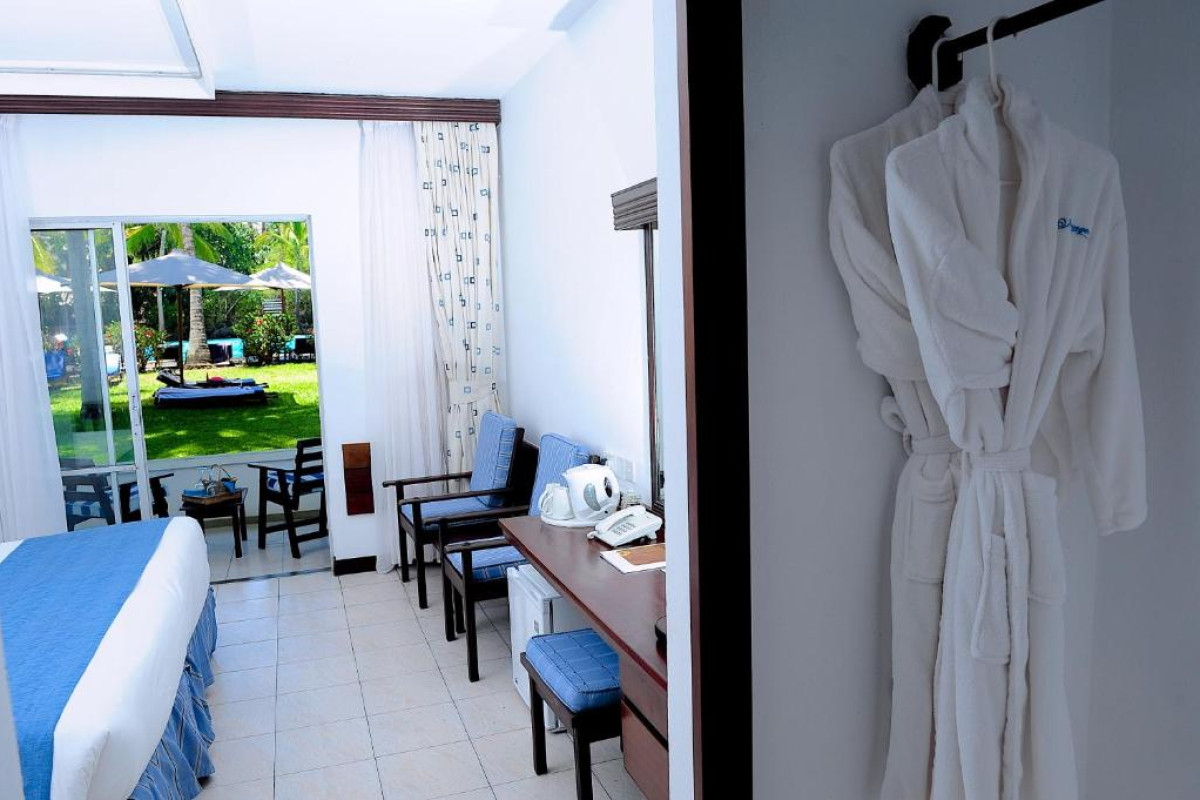 Voyager Beach Resort