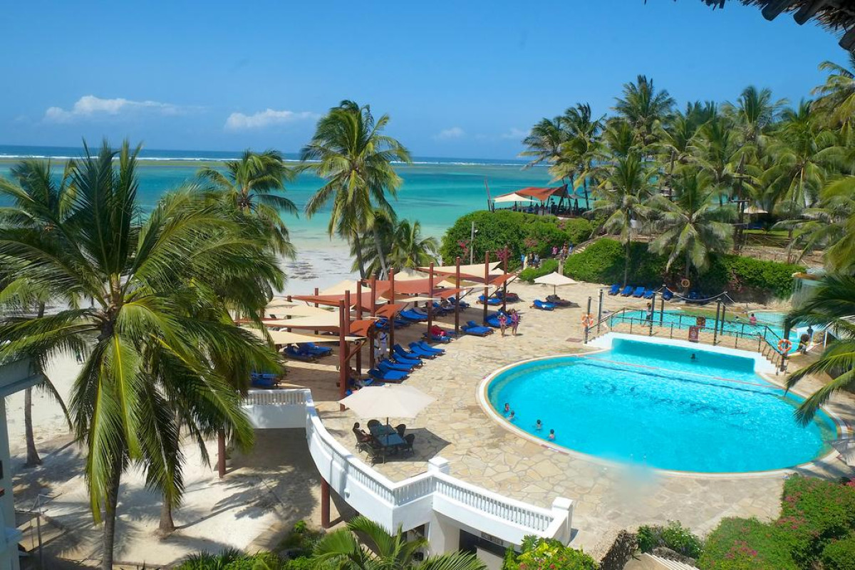 VOYAGER BEACH RESORT