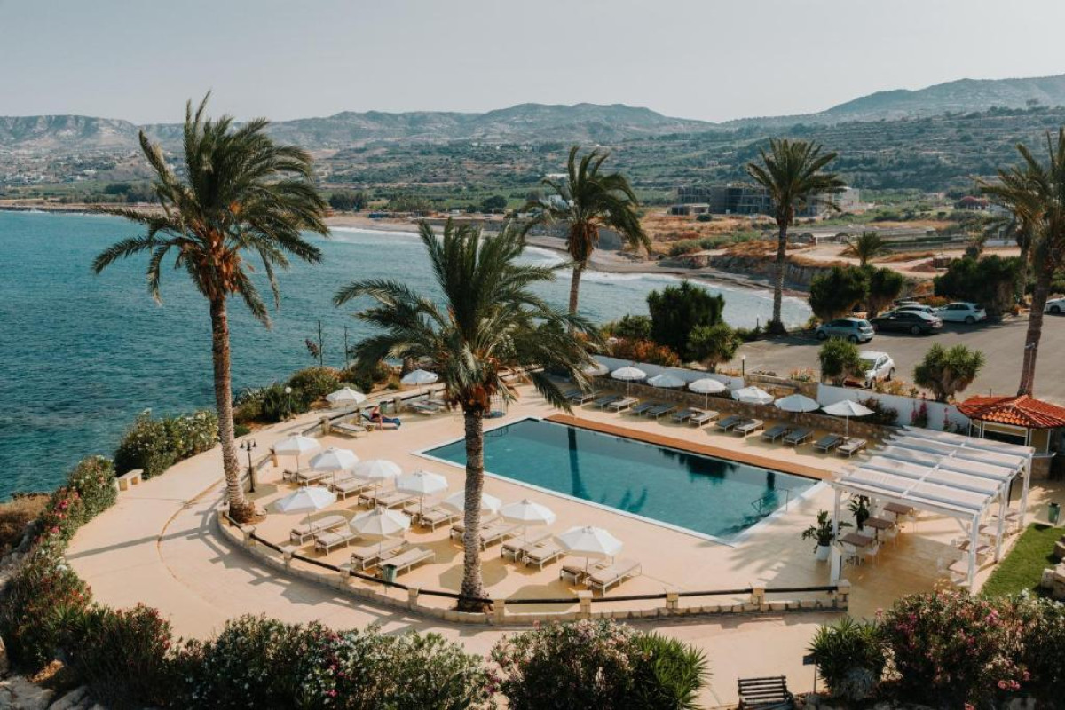 Vrachia Beach Hotel & Suites (Adults Only)