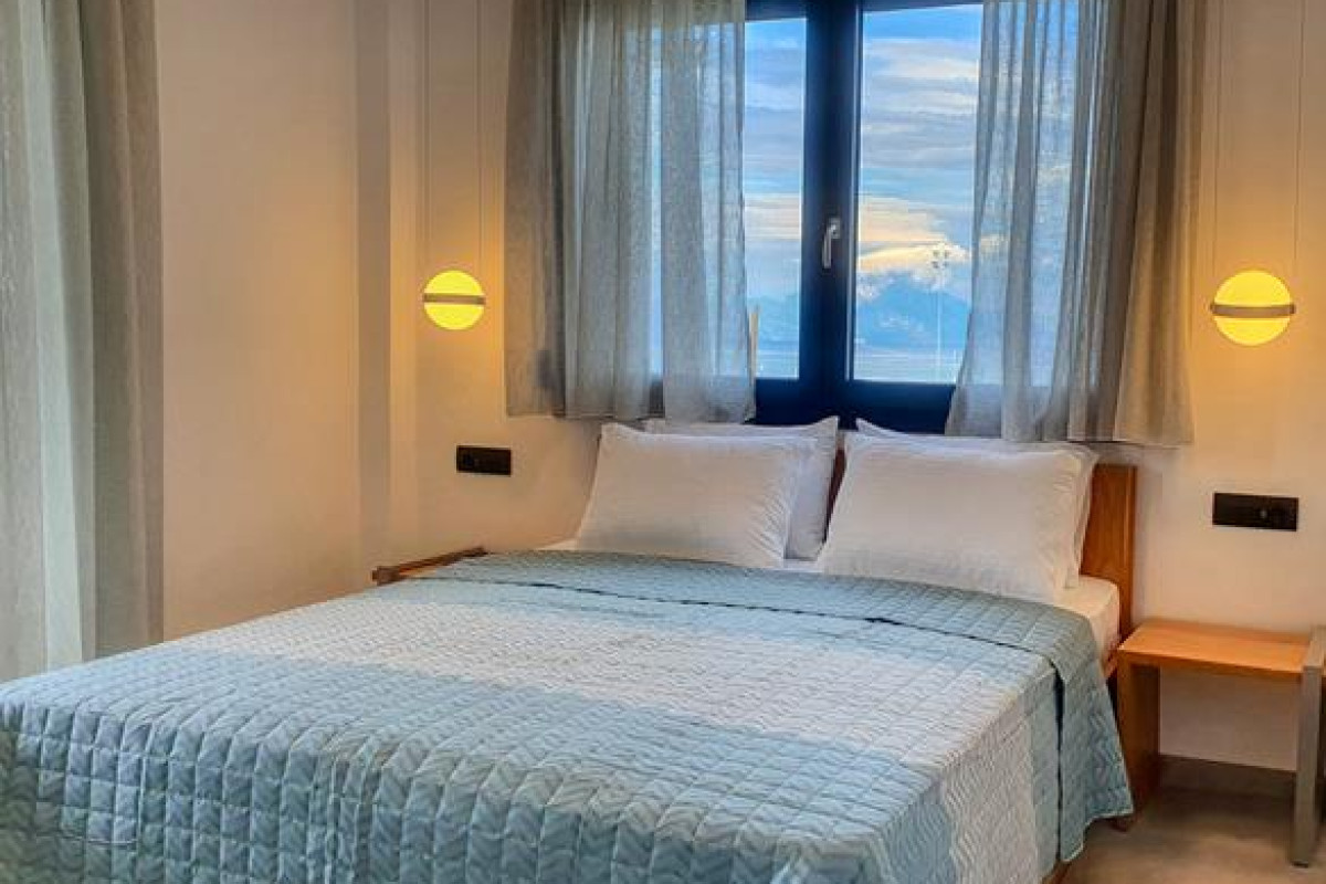 Vrahakia Hotel