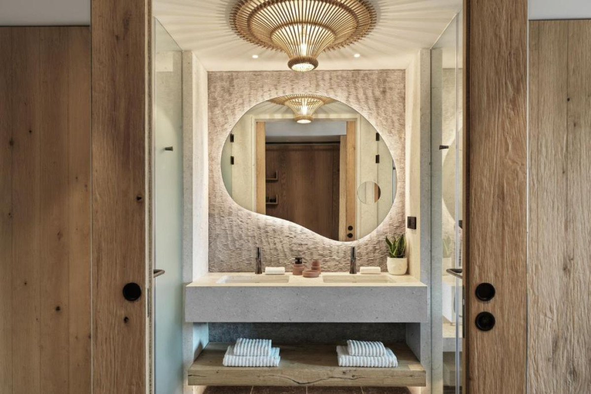 W Costa Navarino- Adults Only
